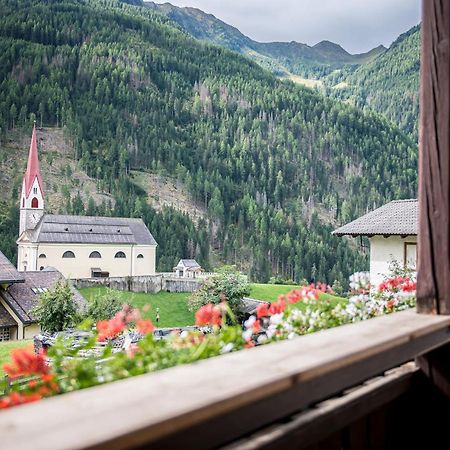 Oberwirt Hotel Selva dei Molini Buitenkant foto