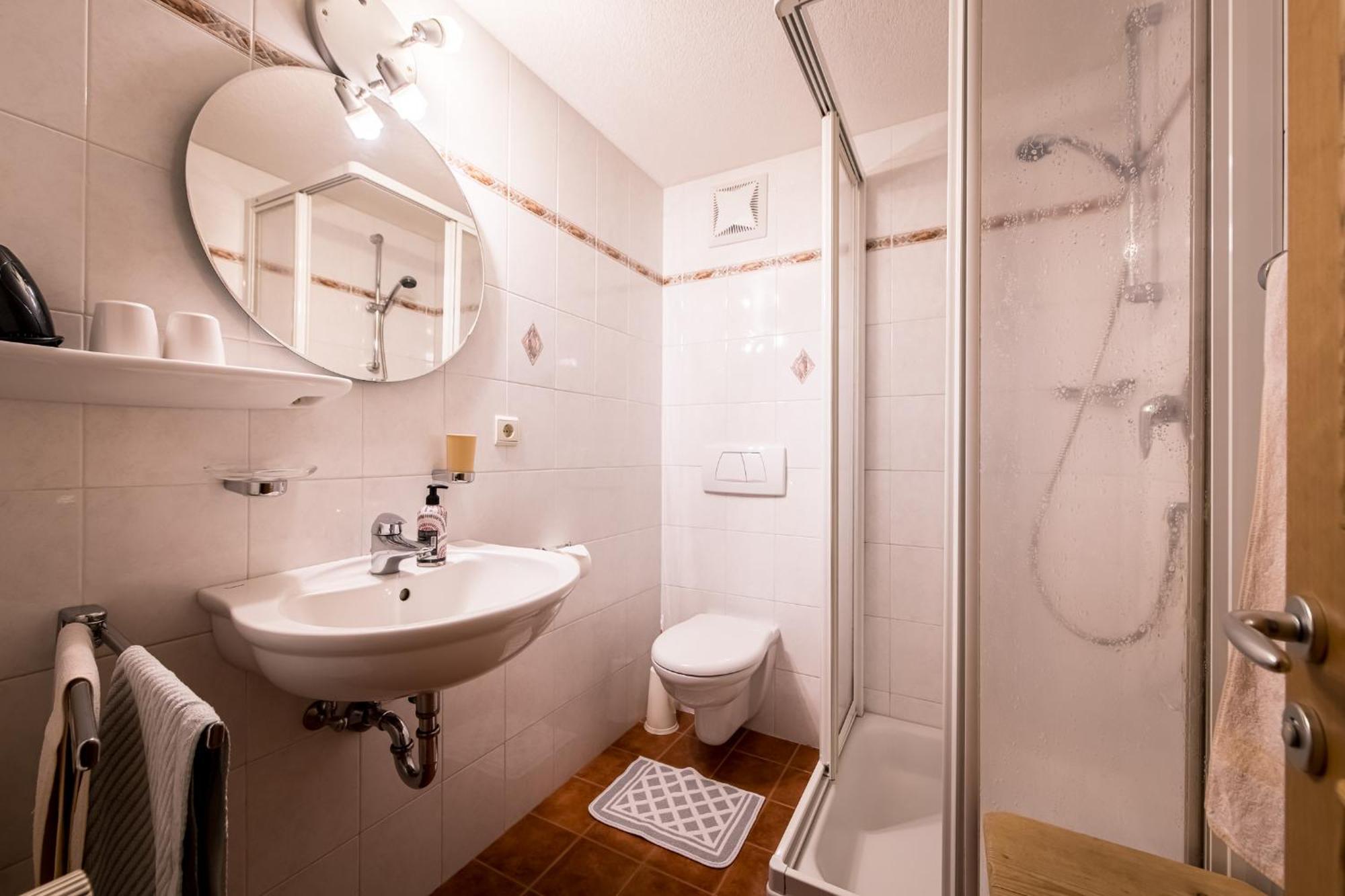 Oberwirt Hotel Selva dei Molini Buitenkant foto