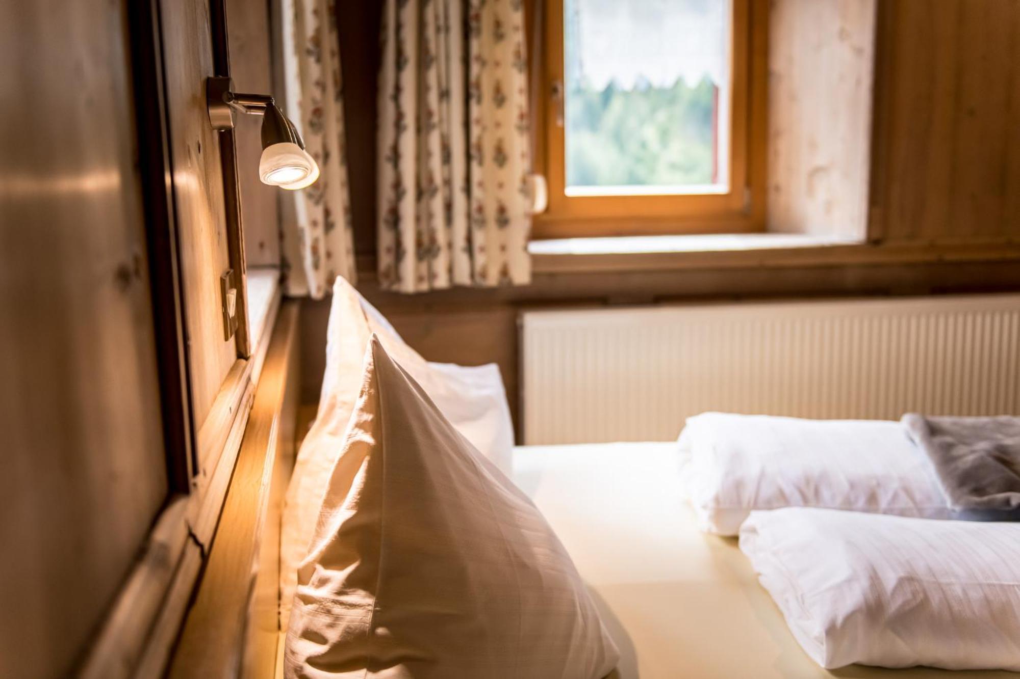 Oberwirt Hotel Selva dei Molini Buitenkant foto