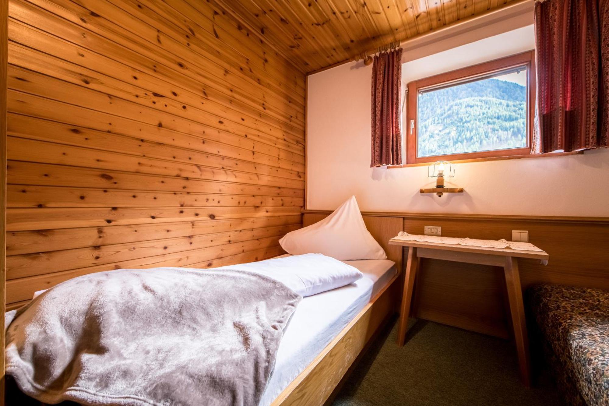 Oberwirt Hotel Selva dei Molini Buitenkant foto